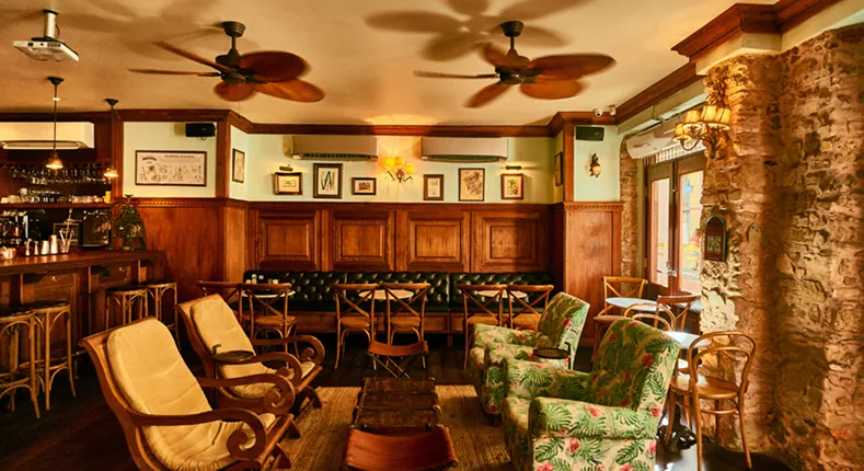 Pedro Mandinga Rum Bar